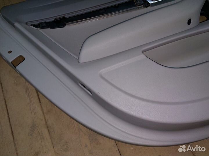 Обшивка двери задняя левая Audi A6 C6