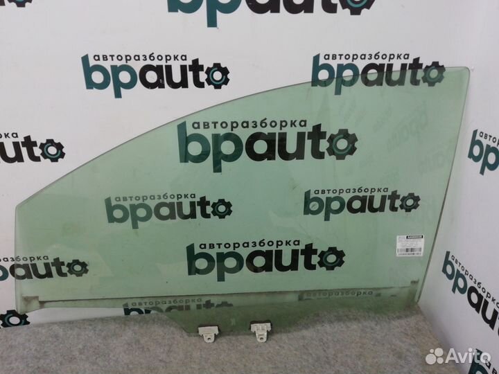 Стекло передней левой двери 80301-9U000 Nissan