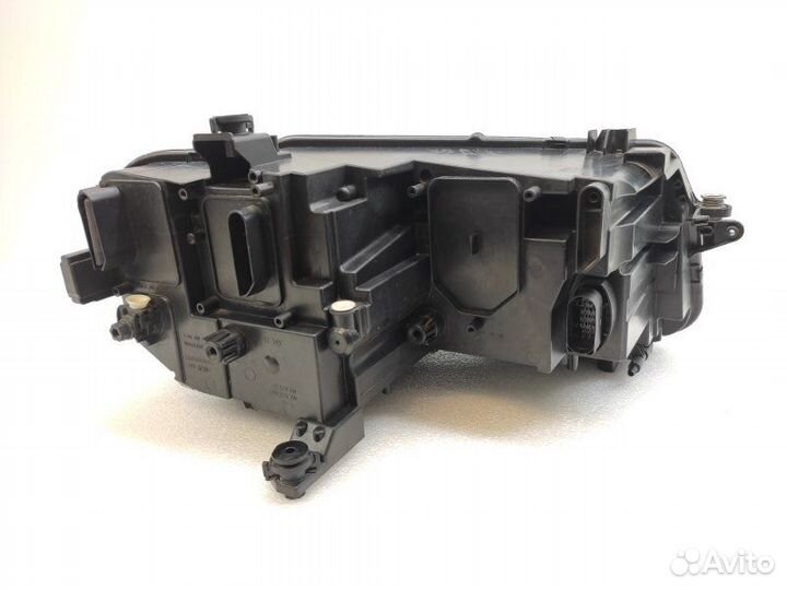 Фара передняя левая Volkswagen Tiguan 2 1.6D DGD