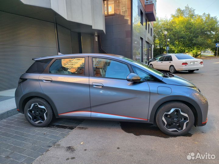 BYD Dolphin 95 л.с. AT, 2022, 100 км