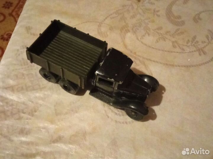 Детские игрушки