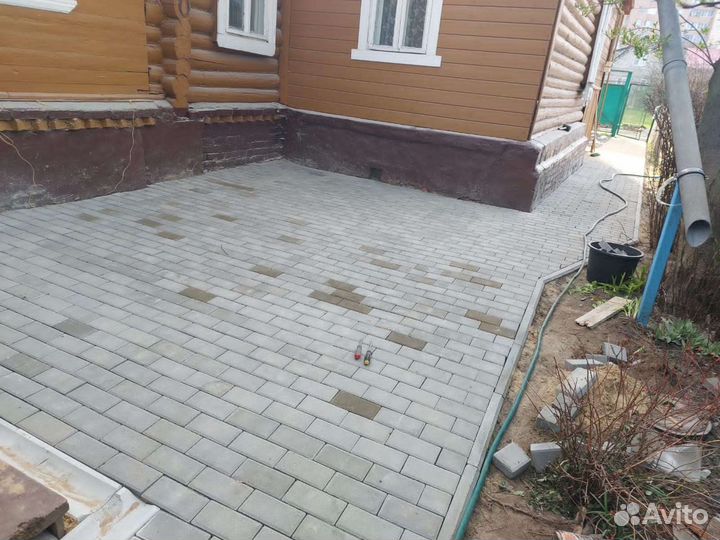 Укладка тротуарной плитки