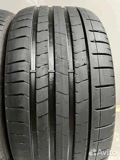 Pirelli P Zero PZ4 275/35 R21