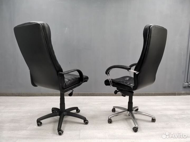 Директорское кресло