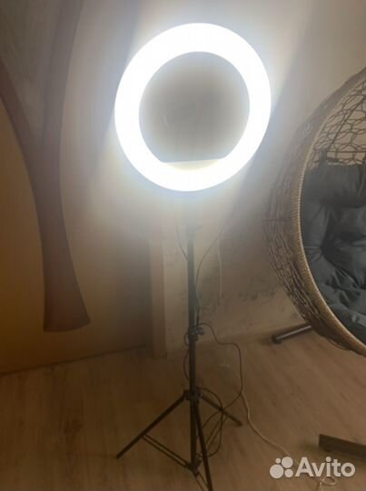 Кольцевая лампа со штативом 36 см