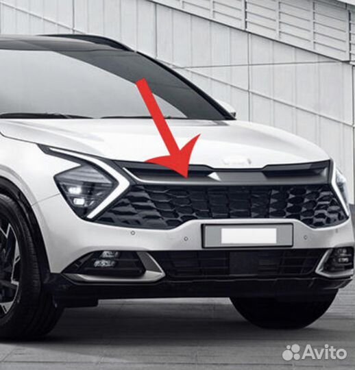 Передняя центральная решетка радиaтора