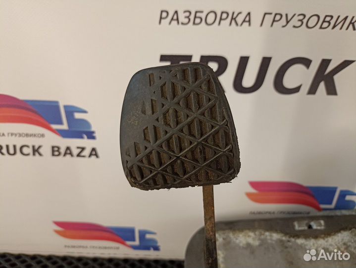 A9402940301 Блок педалей Mercedes-Benz Axor