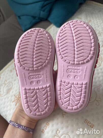 Сандалии для девочки crocs c6