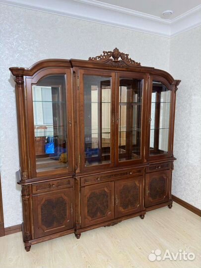 Стенка горка в гостиную бу