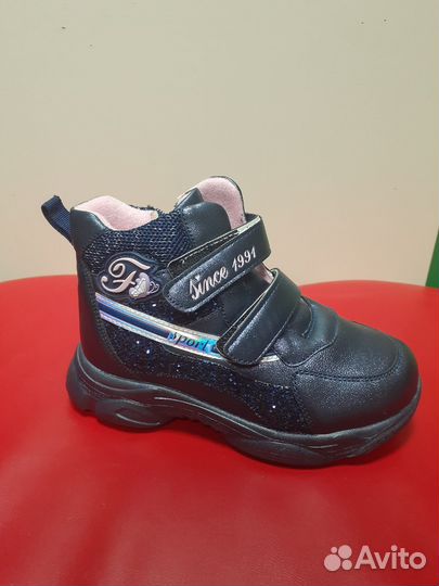 Ботинки весна осень.Новые