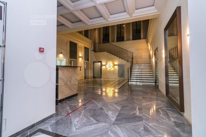 3-к. квартира, 121,1 м², 8/12 эт.