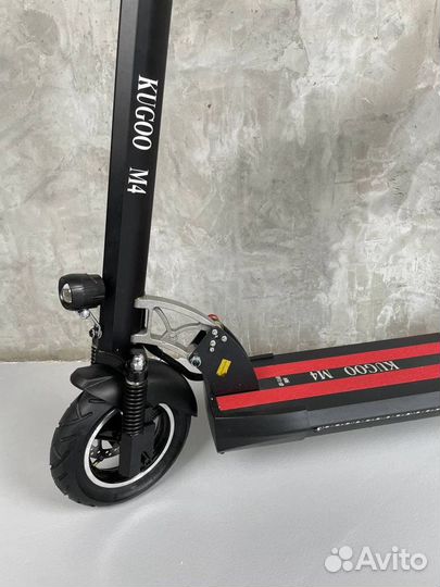 Электpосамокaт М4 New