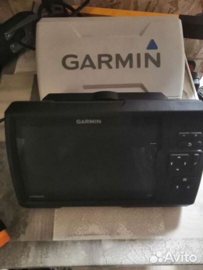 Эхолот Garmin straiker 7sv
