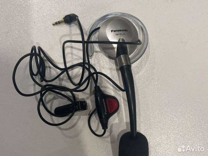 Беспроводные наушники