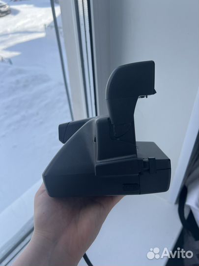 Плёночный фотоаппарат polaroid