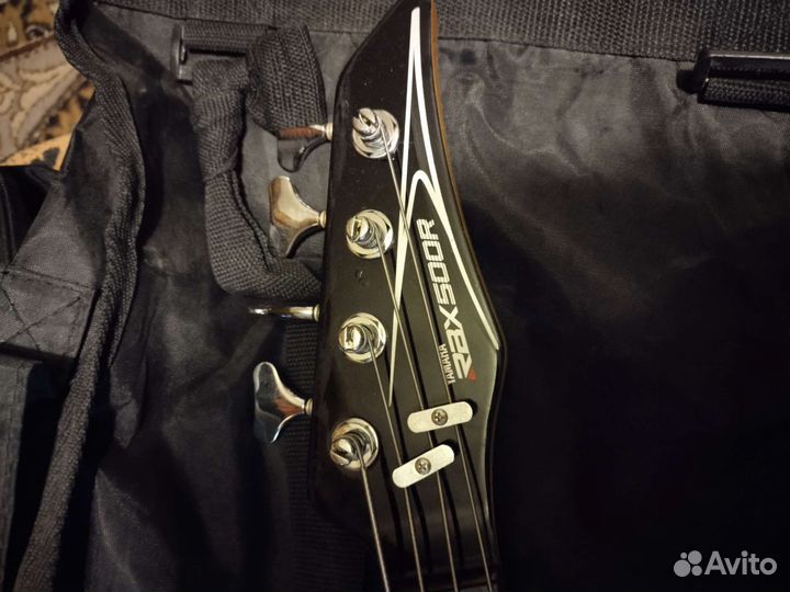 Бас гитара Yamaha RBX500R