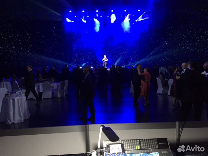 Звуковое и световое оборудование