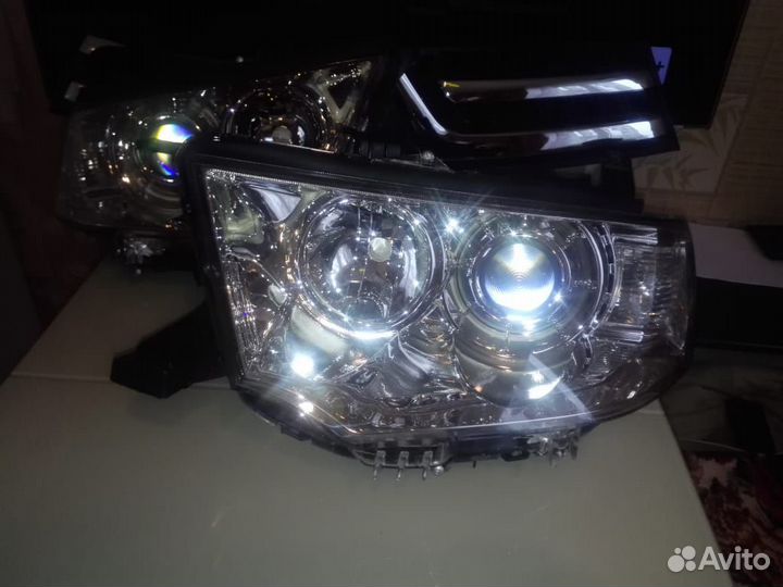 Mitsubishi pajero sport 2 фара правая левая