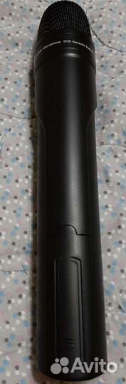 Микрофон беспроводной динамический LG DVD Karaoke