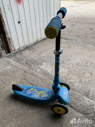 Самокат детский трехколесный бу