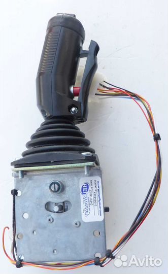 Hitachi zx450lc3 джойстик