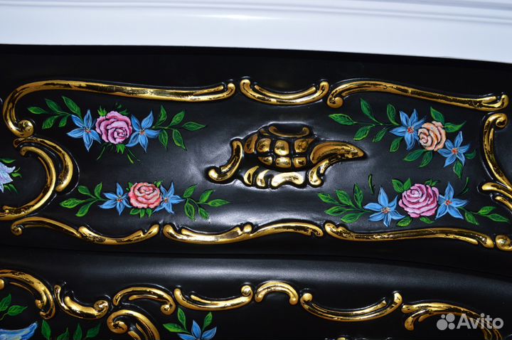 Художественная роспись стен, барельеф, золочение