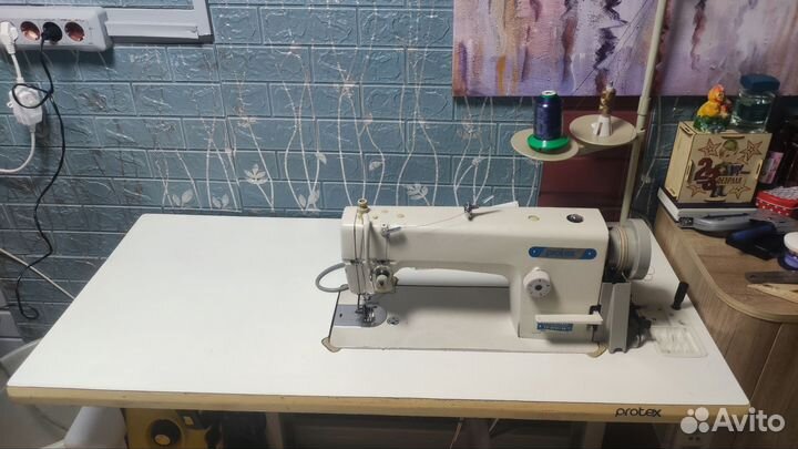 Профессиональная-промышленная швейная машинка