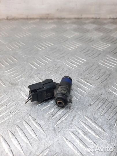 Форсунка Volkswagen Polo 1.4 BKY 2005