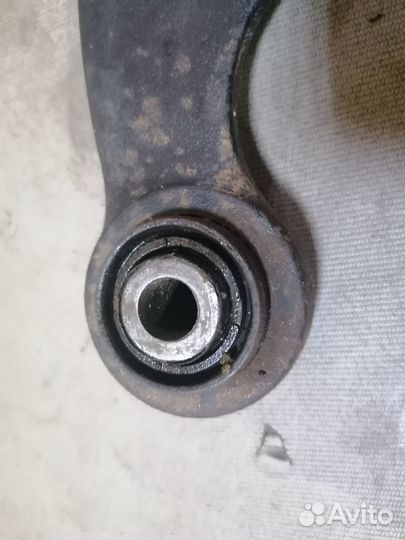 Рычаг подвески задний левый Ford Focus II