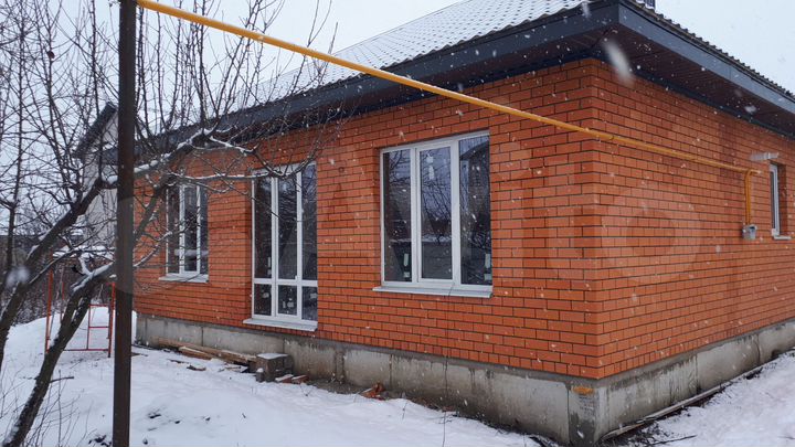 Дом 82 м² на участке 6 сот.