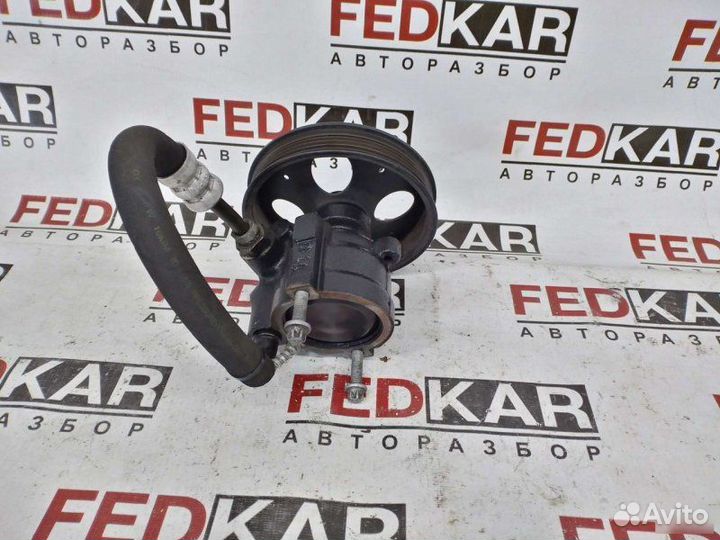 Насос гидроусилителя руля Opel Omega B