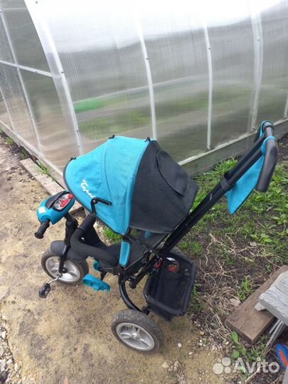 Детский велосипед с ручкой