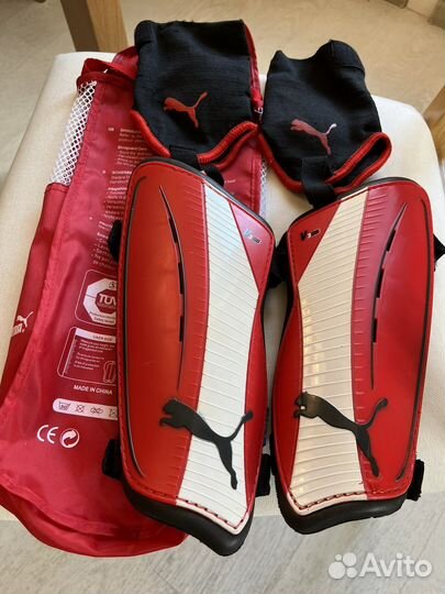 Футбольные щитки Puma V3.08