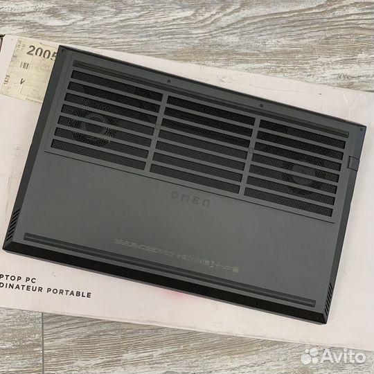 HP omen 15 R7/16/512/RTX3070