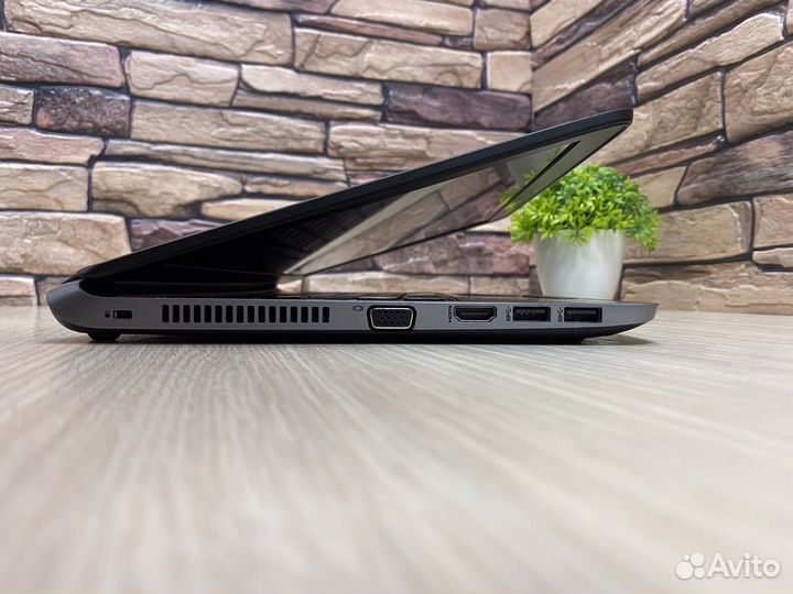 Стильный ноутбук HP i5/8gb