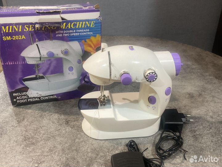 Мини швейная машинка