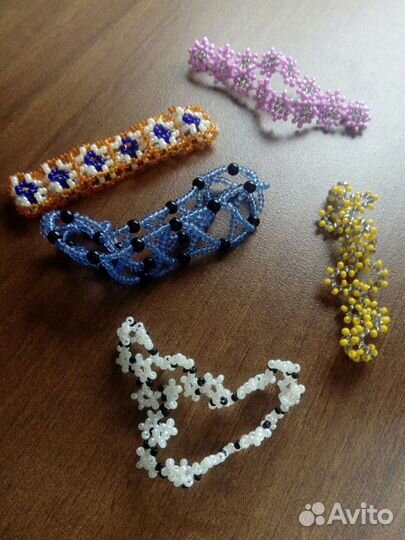 Украшения из бисера