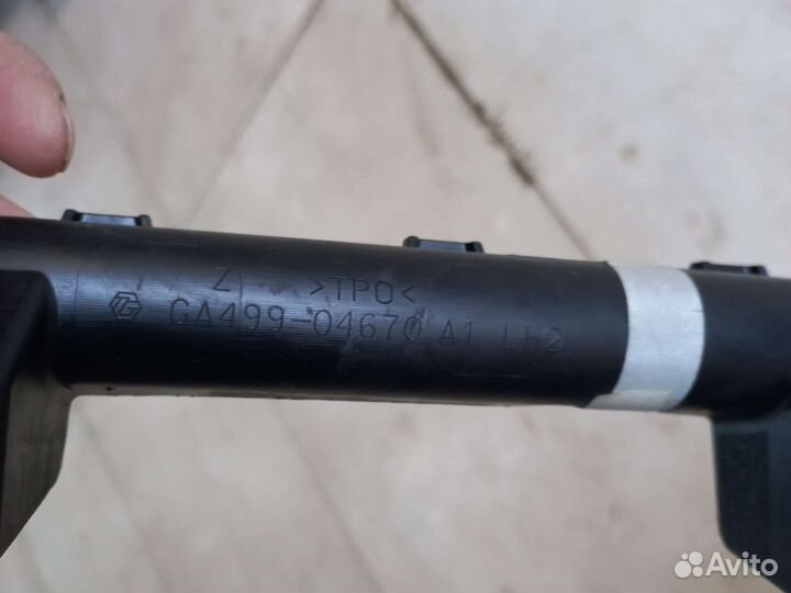 Шторка безопасности левая Toyota Auris E 180 2013