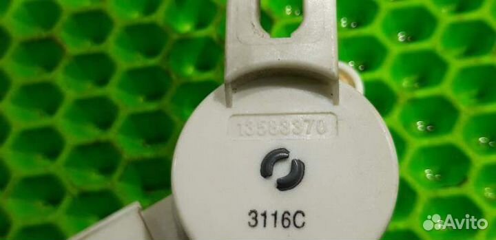 Датчик педали тормоза Chevrolet Cruze J300