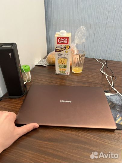 Prestigio smartbook 133s