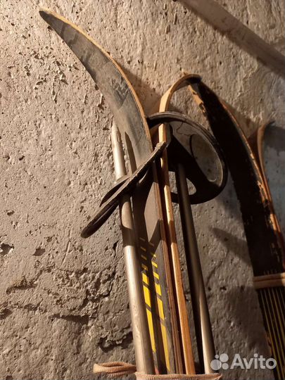 Беговые лыжи