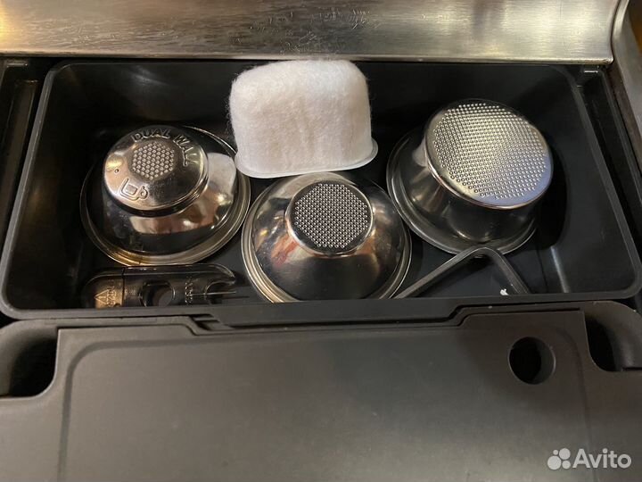 Кофемашина рожковая bork