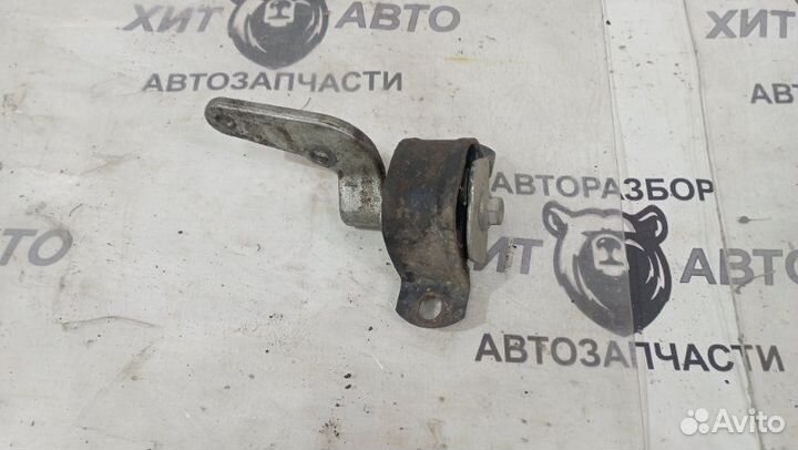 Подушка двигателя задняя Ваз 2112 1 2004