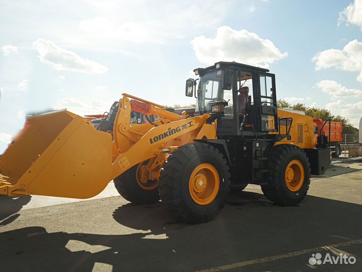 Фронтальный погрузчик Lonking CDM835, 2023