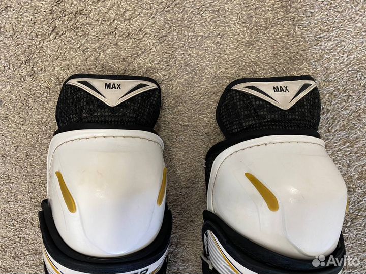 Щитки хоккейные Bauer Total One