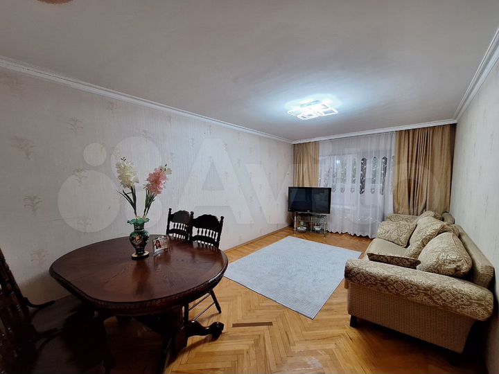 3-к. квартира, 62 м², 2/5 эт.