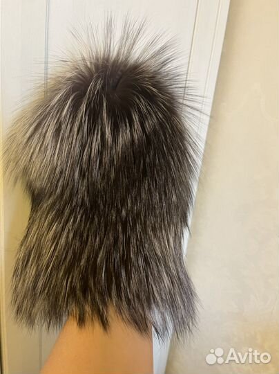 Женские меховые шапки