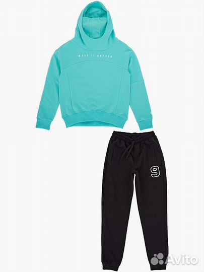 Спортивный костюм для девочки