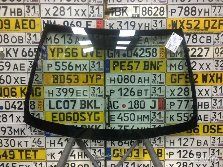 Лобовые стекла Mitsubishi (Правый руль) установка