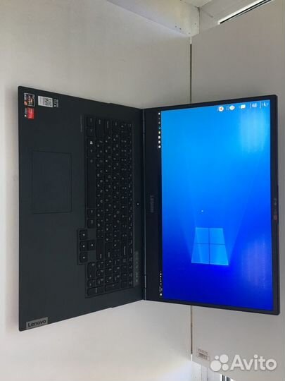 Ноутбук Lenovo Legion 5 17ARH05H